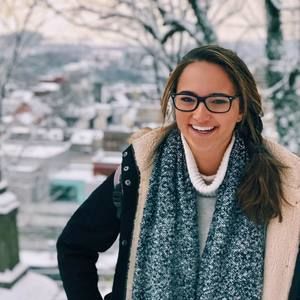 Meet your Posher, Caroline